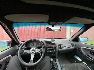 bud e5: BMW 3 series: 1993 г., 2.8 л, Ручные, Бензин, Седан — 5