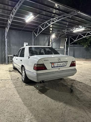 мнрс 124: Mercedes-Benz W124: 1993 г., 3.2 л, Автомат, Бензин, Седан — 3