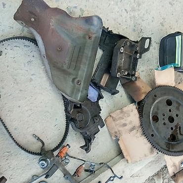 Автозапчасти от разборки двигателя (бензин, рядная «четвёрка») В