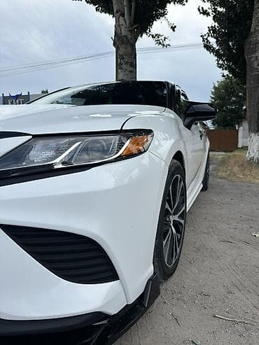 Транспорт: Toyota Camry: 2018 г., 2.5 л, Автомат, Бензин, Седан — 7