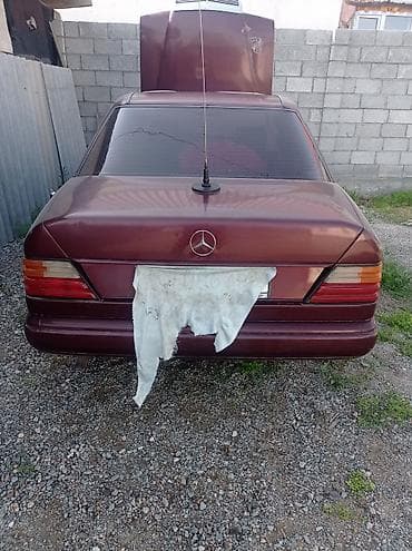 бампер 124 мерс: Mercedes-Benz W124: 1988 г., Седан — 1
