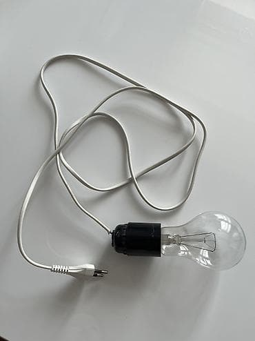 советская люстра: Лампочка с проводкой. Работает. 200 сом — 1