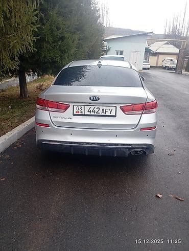 Продажа авто: Kia Optima: 2019 г., Бензин, Седан — 4