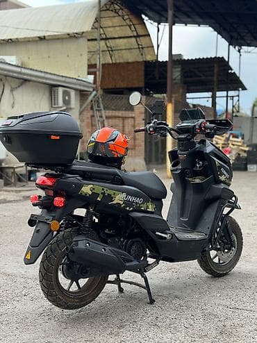 скутер 30000: Тип скутера Tank, 150 куб. см, Бензин, Б/у — 6