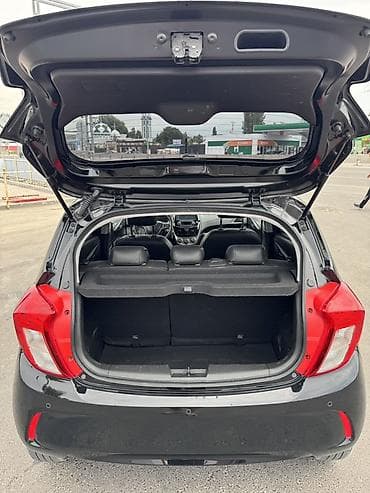 geely coolray: Chevrolet Spark: 2020 г., 1 л, Автомат, Бензин, Хэтчбэк — 5