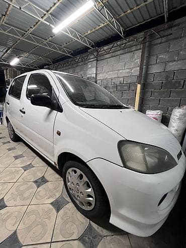 changan deepal: Daihatsu : 2002 г., 1.3 л, Механика, Бензин, Хэтчбэк — 2