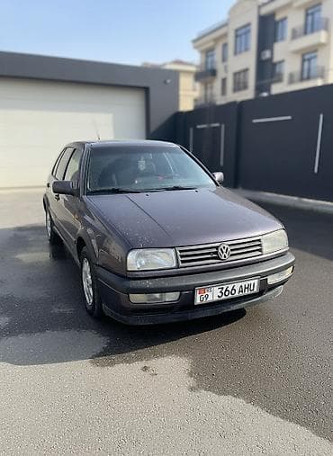 mercedes 126: Volkswagen Vento: 1995 г., Механика, Седан — 1