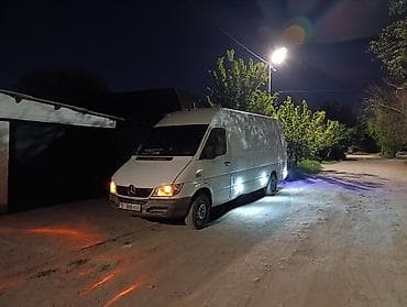 Грузовые перевозки на фургоне Mercedes Sprinter - Длинномер до ≈4–5