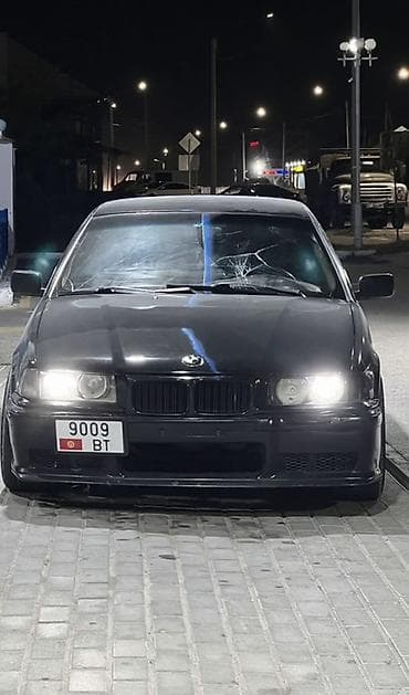 бетон жумуш: BMW 3 series: 1992 г., 2.5 л, Кол менен иштөөчү, Седан — 2