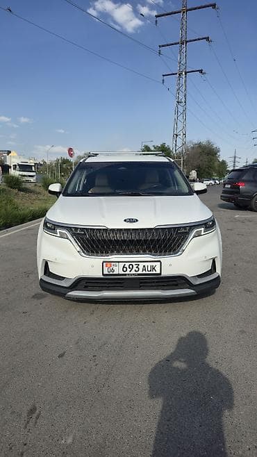 Kia Carnival: 2021 г., 2.2 л, Автомат, Дизель, Минивэн — 1