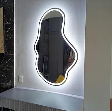 Освещение: Зеркало с волнистым контуром и LED‑подсветкой - Форма: органическая — 4