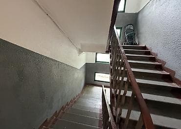 Батирлер: 3 бөлмө, 58 м², Юг-2 мкр 104-серия, 2 кабат, Эски ремонт — 7