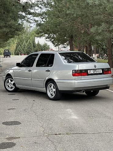 k3 ve: Volkswagen Vento: 1997 г., Механика, Бензин, Седан — 4