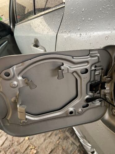 хонда капа: Деталь крыжки бензобака подходит на многие модели Toyota Lexus Camry — 1