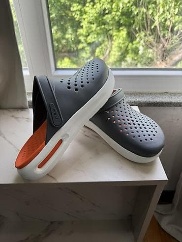 Сабо: Сабо, 42.5, 43, Crocs, Новый, цвет - Серый, Самовывоз — 1