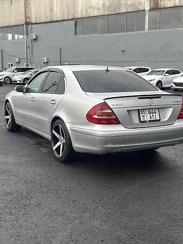 mers 212: Mercedes-Benz E-Class: 2002 г., 3.2 л, Автомат, Бензин, Седан — 4