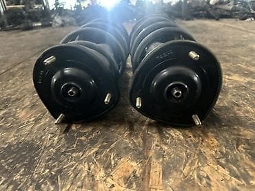 Компрессоры для авто: Опорная подушка амортизатора Subaru 2003 г., Б/у, Оригинал, Япония — 2