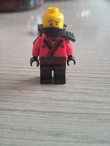 gestalt excalibur: Набор оригинальных деталей для минифигурок LEGO: - Зеленый торс и — 7