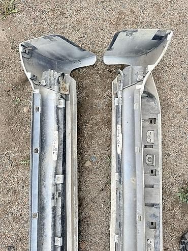 subaru a: Наружные накладки порогов Lexus, Б/у, Оригинал — 2