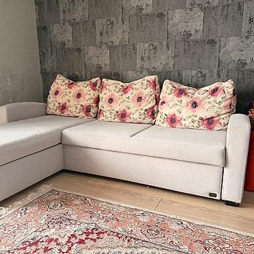 Кресла: Угловой диван, C подушками, Трехместный — 1