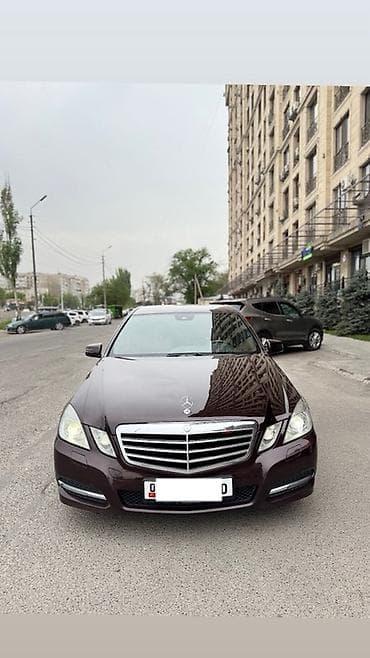 Mercedes-Benz E-Class: 2010 г., 3.5 л, Автомат, Бензин, Седан