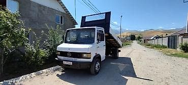 Грузовик, Mercedes-Benz, Стандарт, 7 т, Б/у — 7