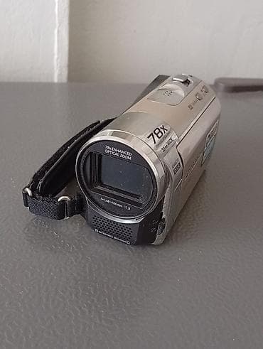 камера нарын: Видеокамера Panasonic SDR-S50 - Компактная цифровая видеокамера со — 1
