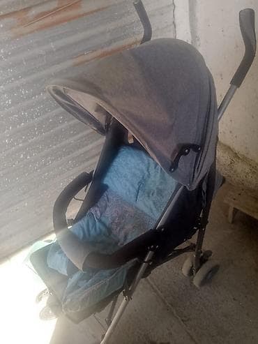 Прогулочная коляска-трость. - Компактная складная конструкция