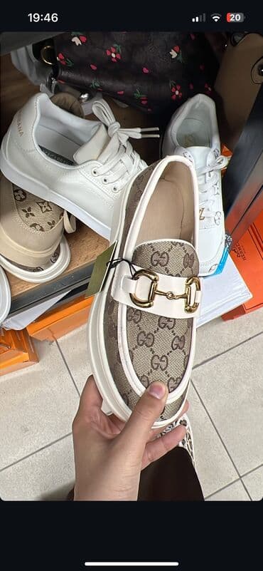 фирменная обувь из италии: Лоферы, 38, Gucci, Новый, цвет - Белый, Самовывоз — 1