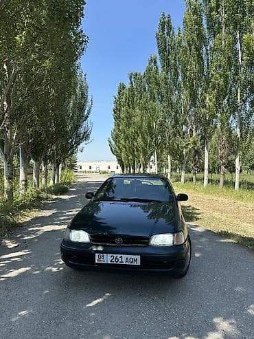авто сатылат: Toyota Carina E: 1996 г., 1.8 л, Кол менен иштөөчү, Бензин, Лифтбек — 10