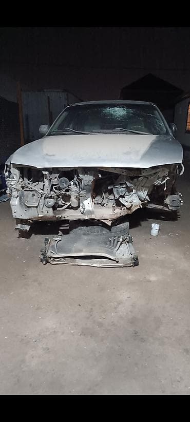 Mazda 626: 2000 г., 2 л, Механика, Бензин, Хэтчбэк