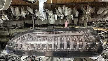 задний фонарь приус: Задний фонарь (левая/правая секция — уточняйте по форме разъёмов и — 1