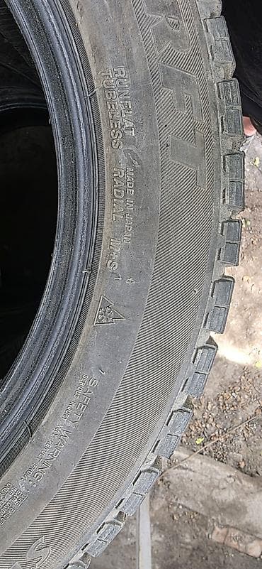 Бронированная резина Blizzak. 225-55-17. Зимняя. Приехала с США — 4