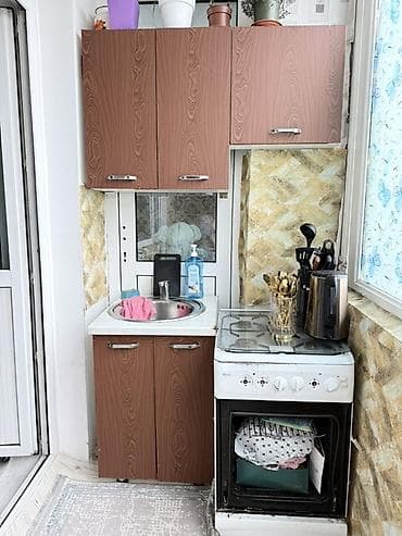 106: 2 комнаты, 44 м², 106 серия улучшенная, 8 этаж, Косметический ремонт — 9