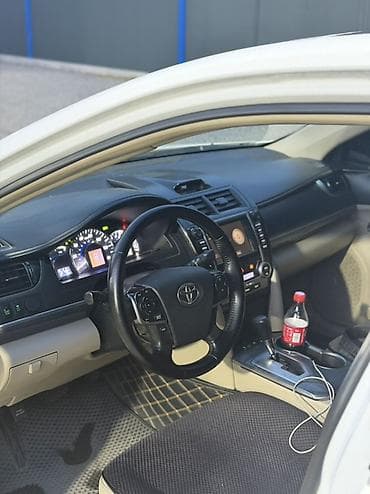 решетка секвоя: Toyota Camry: 2012 г., 2.5 л, Вариатор, Гибрид, Седан — 7