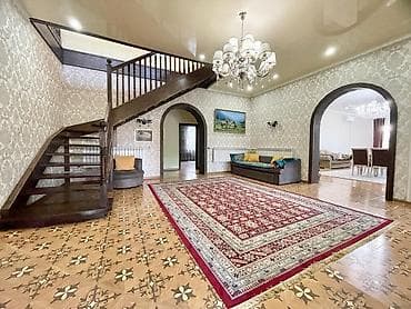 сдается хата: Сдаю прекрасный особняк с 5 спальными, залом, холлом, 2 кухнями — 7