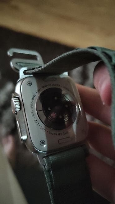 Apple Watch: Apple Watch Ultra, 49 мм - Корпус из титана, плоское сапфировое — 2