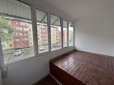 Недвижимость: 3 комнаты, Толойкон мкр., Семейным — 5