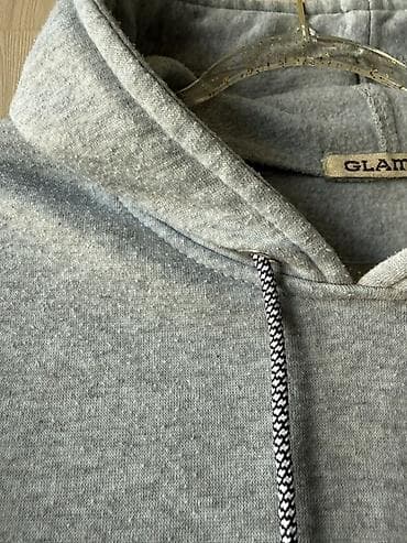 teech fleece: Серое худи GLAMOUR - Классический крой с капюшоном на шнурке - — 2