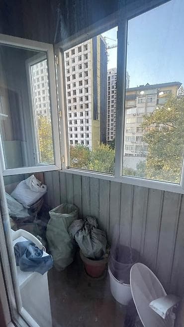 молодая гвардия фрунзе: 1 комната, 30 м², Хрущевка, 4 этаж — 4