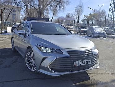 corolla 2016: Toyota Avalon: 2019 г., Автомат, Гибрид, Седан — 4