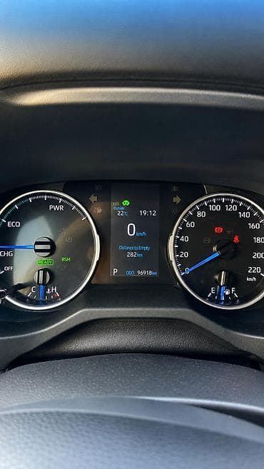 Toyota RAV4: 2019 г., 2.5 л, Автомат, Гибрид, Кроссовер — 2
