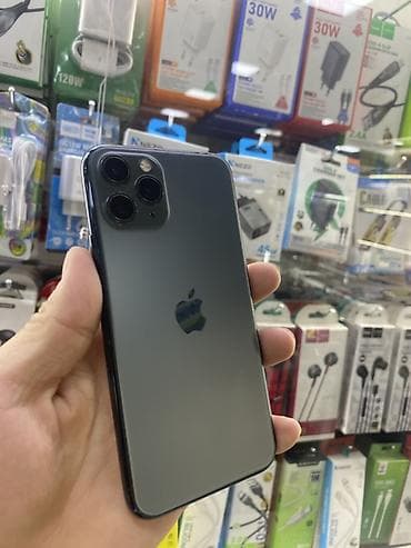 IPhone 11 Pro, 256 ГБ Характеристики и детали с экрана устройства: -