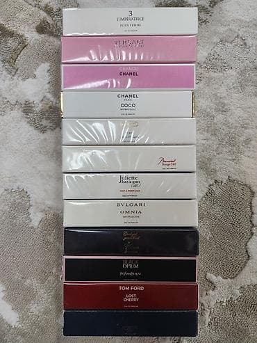 кепка диор: Набор женских парфюмов в компактных флаконах (Eau de Parfum), в — 1