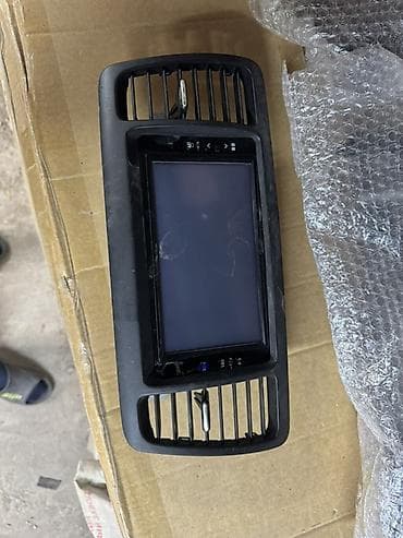 панель нексия 2: Дифлекторы обдува с дисплеем на Subaru legacy bp5 2005. Панель — 3