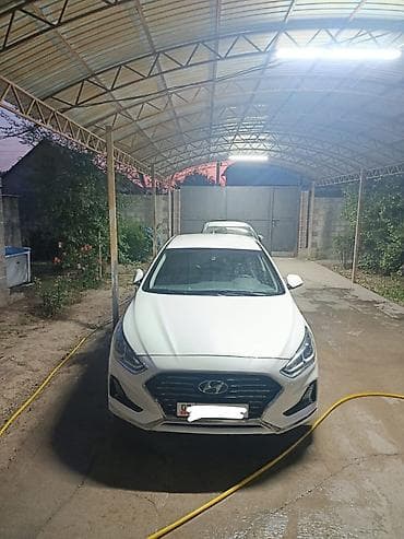Hyundai Sonata: 2017 г., 2 л, Автомат, Газ, Седан — 4