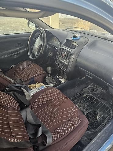 mitsubishi carisma 2002: Mitsubishi Carisma: 2000 г., 1.6 л, Механика, Бензин, Седан — 6