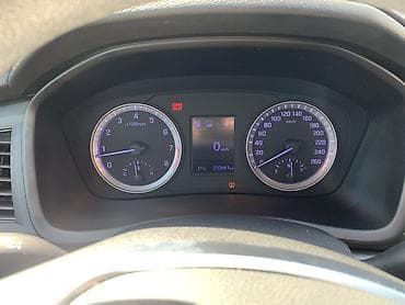 byd e2 2022: Hyundai Sonata: 2021 г., 2 л, Автомат, Газ, Седан — 8