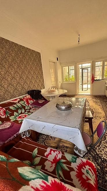 частичная: Продаётся частный дом с участком 9.5 соток По красной книге 8 соток - — 7