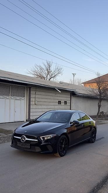 bmw 3 series: Mercedes-Benz A-Class: 2020 г., Седан — 1